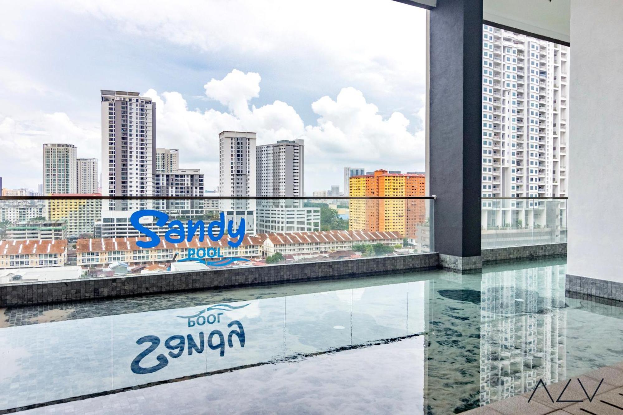 Urban Suites, Spectre Collection By Stellar Alv Jelutong Экстерьер фото
